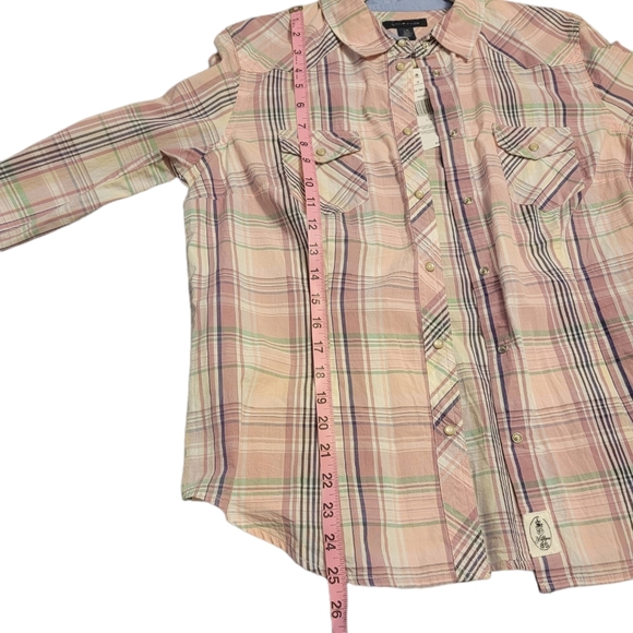 Tommy Hilfiger plaid button up shirt - Picture 7 of 7